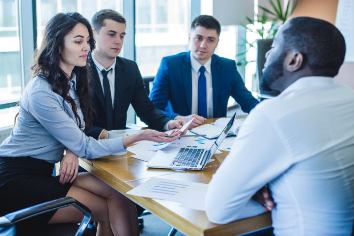 Business People 41_Compress_92.jpg